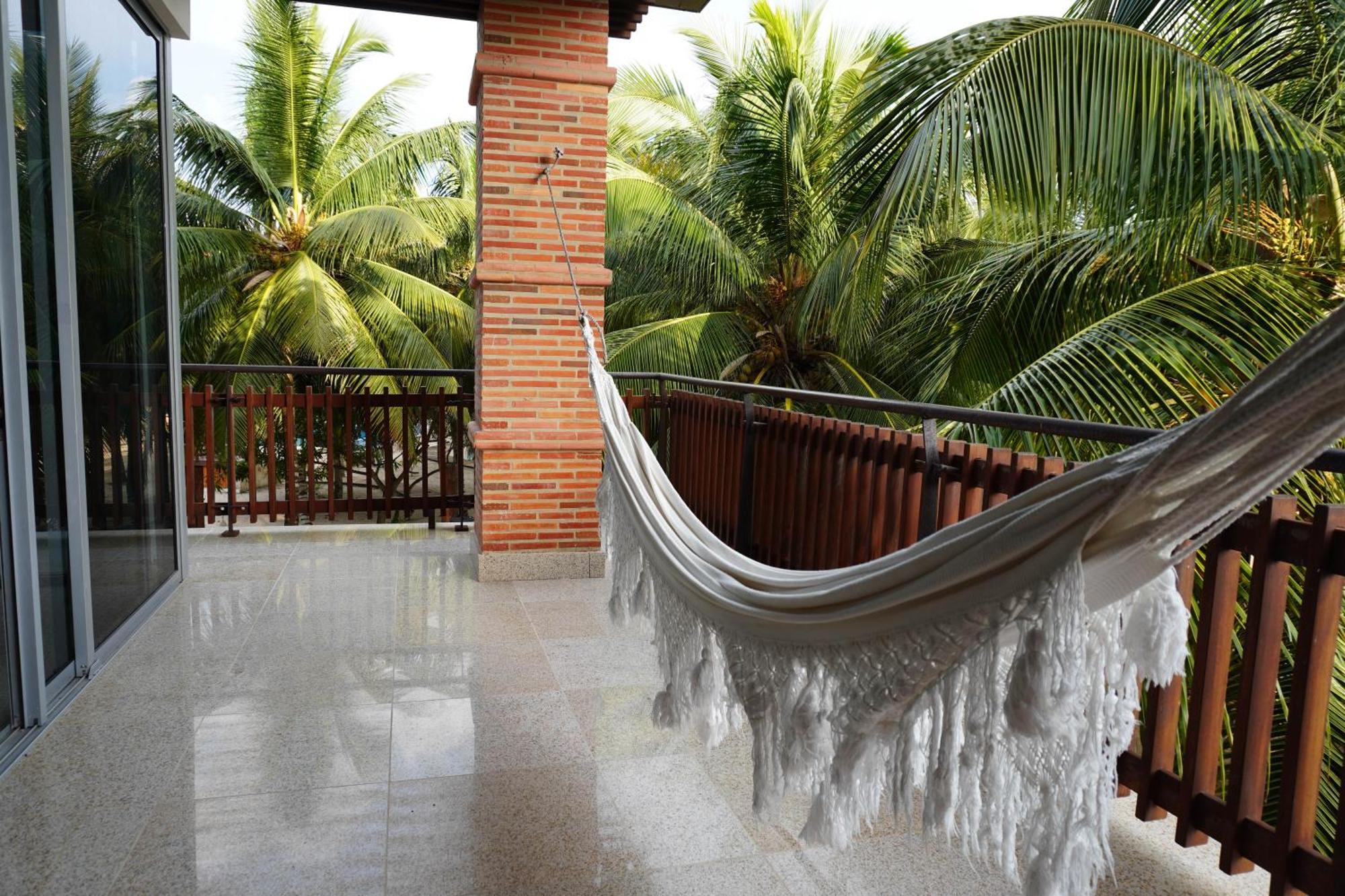 Castillete Hotel & Beach Club เตียราบอมบา ภายนอก รูปภาพ