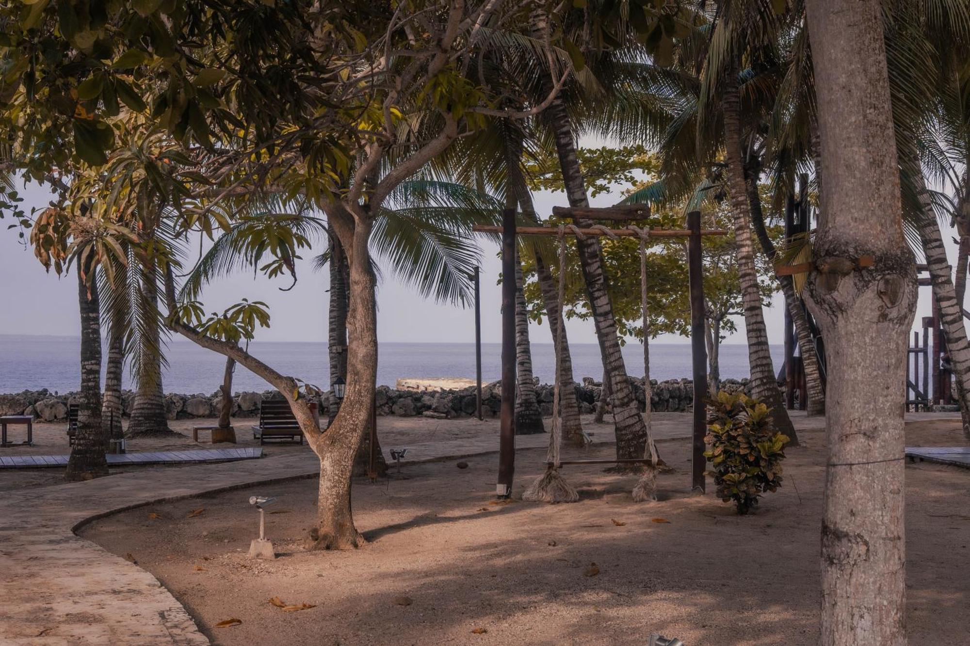 Castillete Hotel & Beach Club เตียราบอมบา ภายนอก รูปภาพ