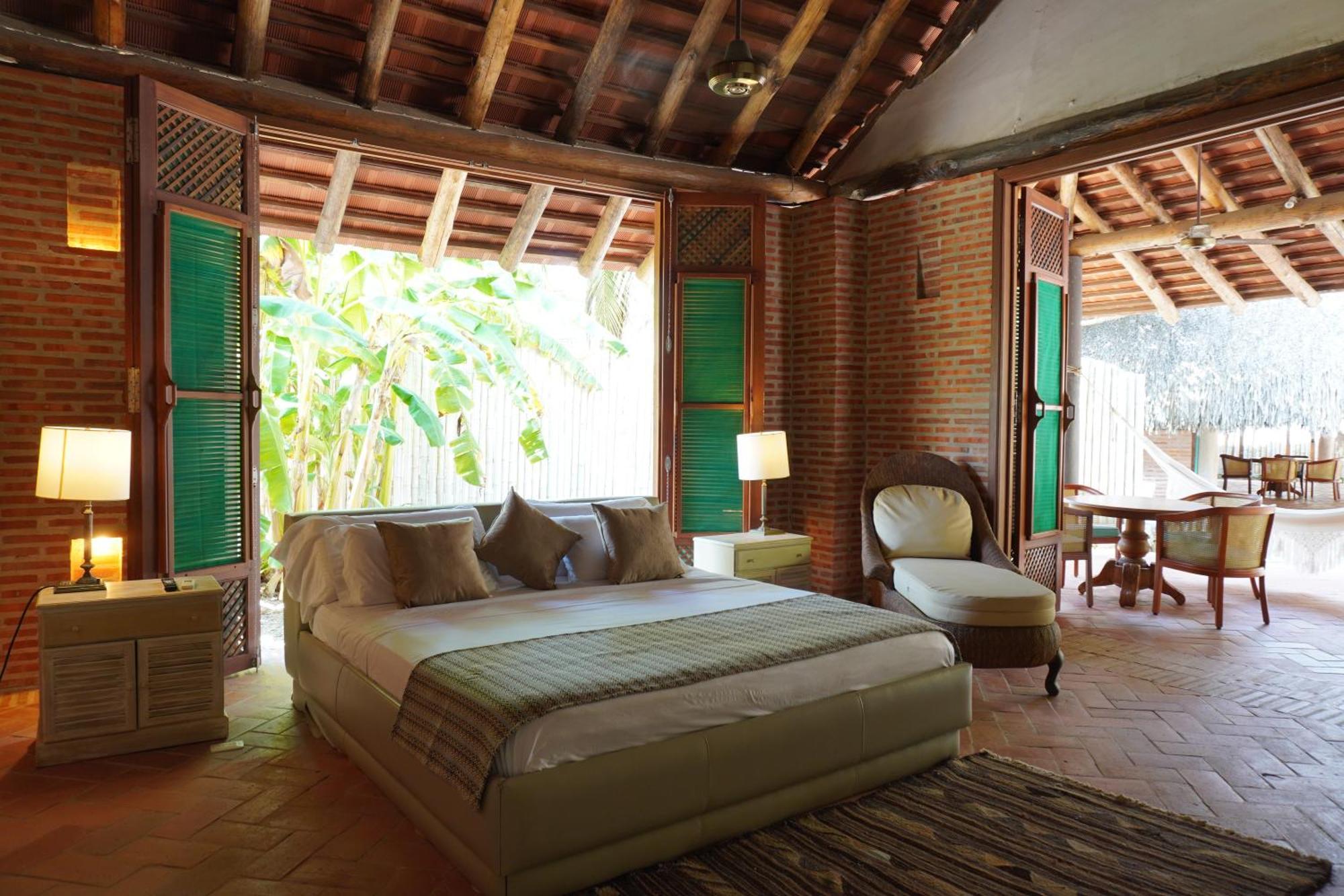 Castillete Hotel & Beach Club เตียราบอมบา ภายนอก รูปภาพ