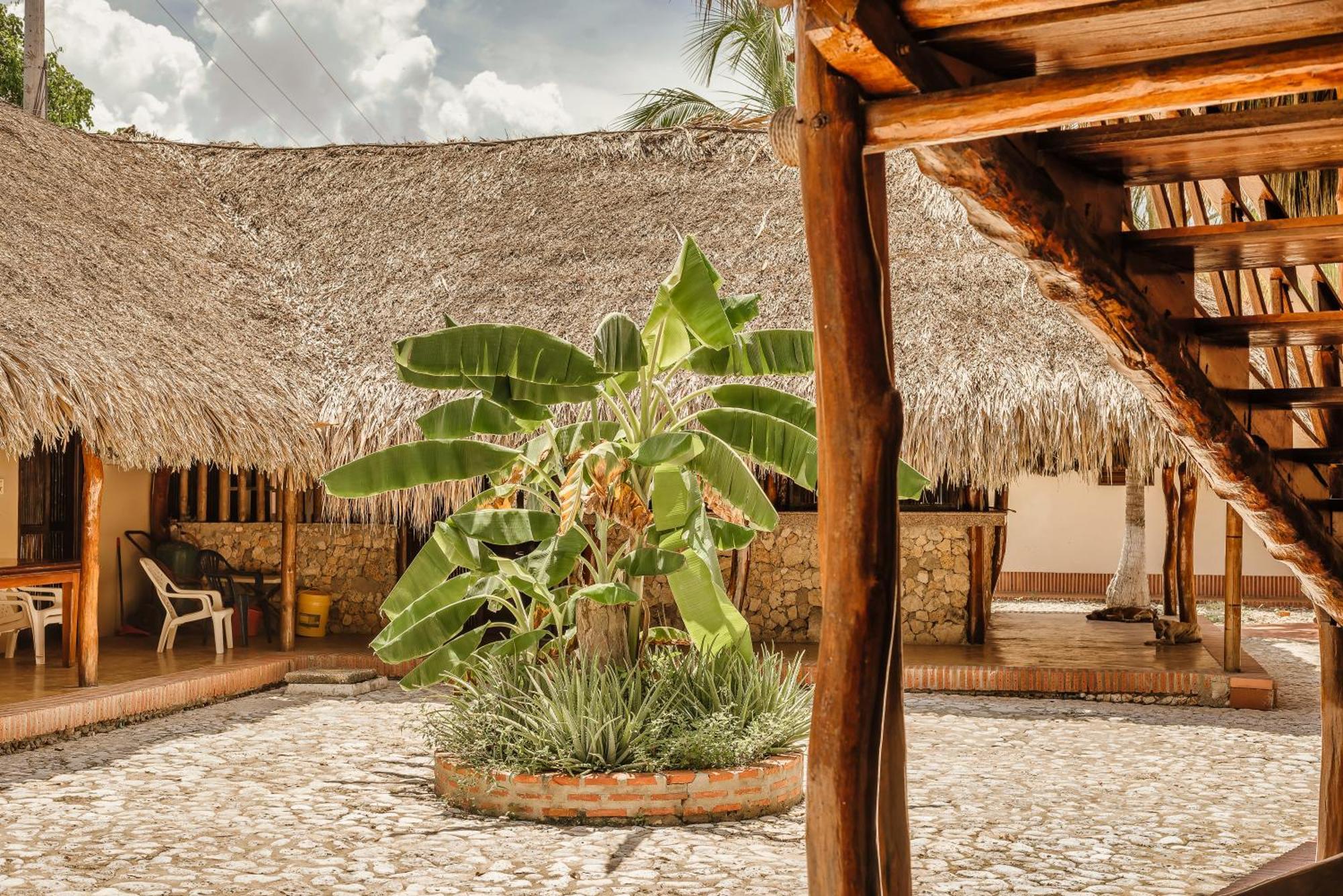 Castillete Hotel & Beach Club เตียราบอมบา ภายนอก รูปภาพ